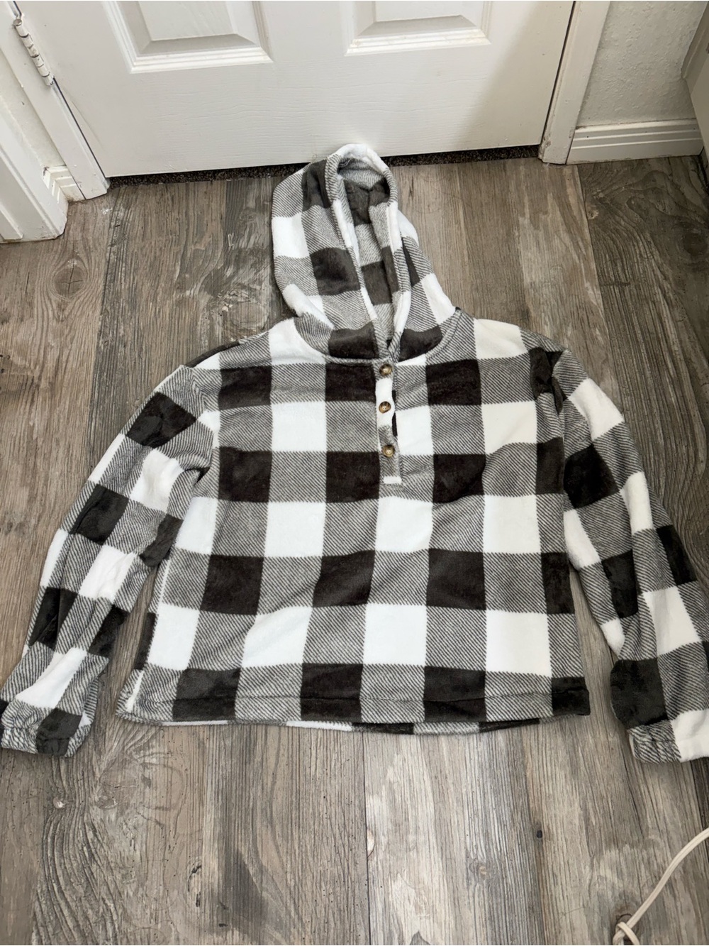 SHEIN Green & Brown Plush Plaid Hooded Button Pullover